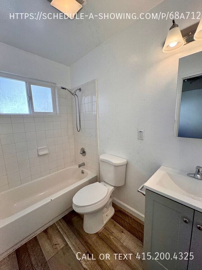 Building Photo - Beautiful One Bedroom Near Cannery Row