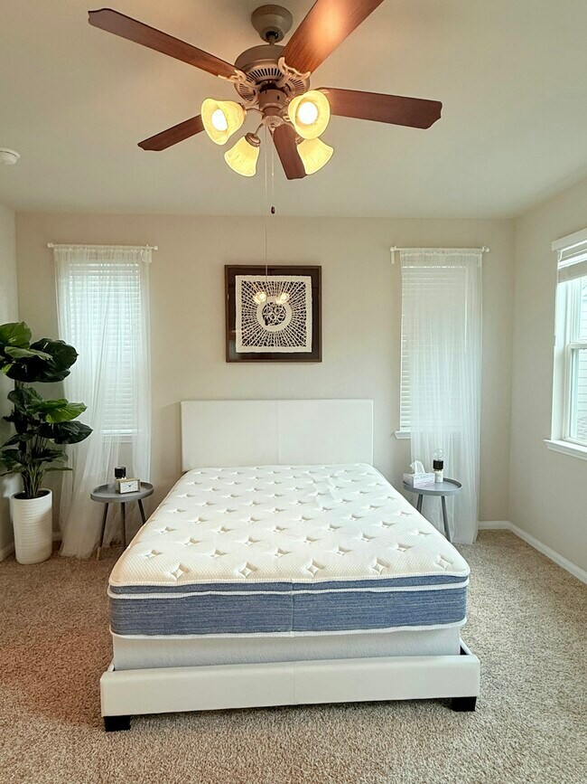 Foto del edificio - 3207 Planters Peak Dr