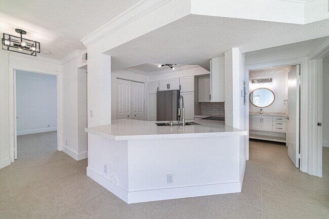 Foto del edificio - 815 Boynton Beach Blvd