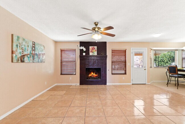 Building Photo - 1541 Bessemer Dr