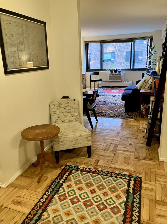 Photo - 425 E 63rd St Apartment