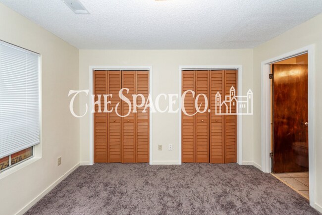 Foto del edificio - 2020 Coldspring Dr