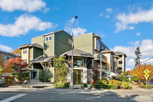 Building Photo - 3150 W Government Way