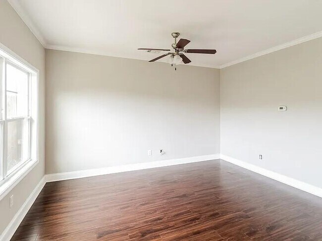 Foto del edificio - 4246 Valencia Ln