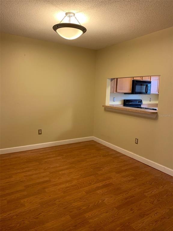 Foto del edificio - 2115 Fluorshire Dr