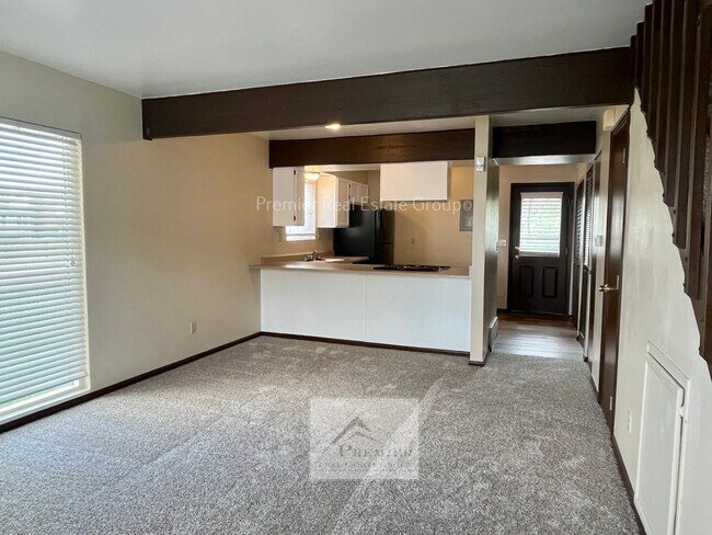 Foto del edificio - 2437 Cherokee Park Pl