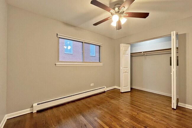 Foto del edificio - 633 S. Maple Ave.