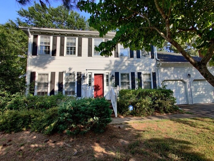 Primary Photo - 305 Grain Way