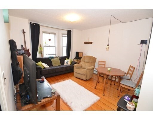 Building Photo - 151 Tremont St