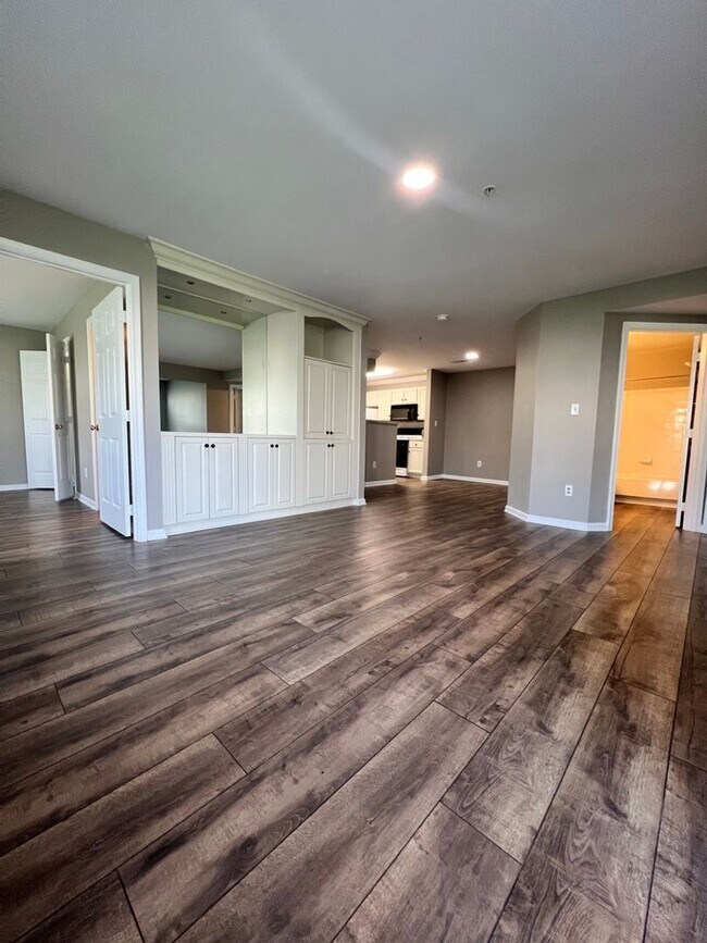 Building Photo - This 2-bedroom, 2-bathroom gem offers the ...