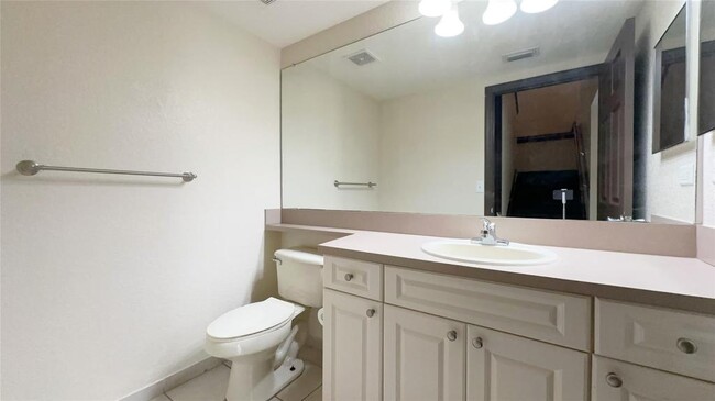 Foto del edificio - 6704 W Sample Rd