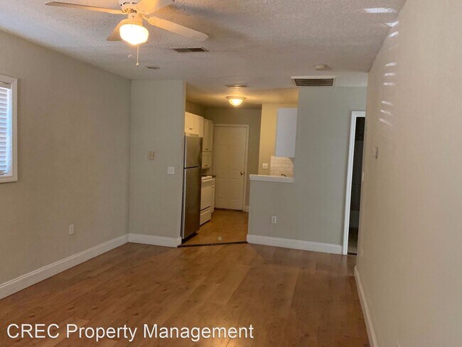 Foto del edificio - 2 br, 1 bath House - 921 Simmons Avenue  A