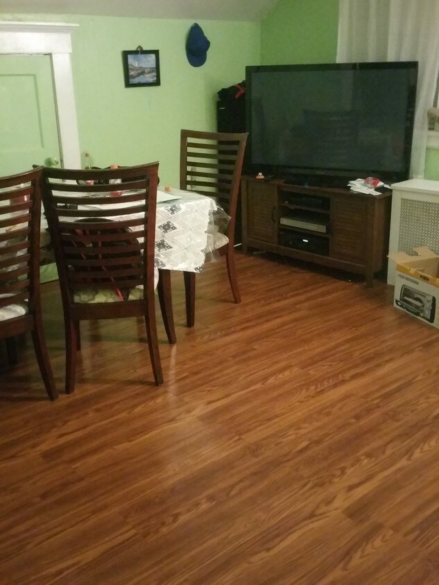 Foto principal - 1108 Shippan Ave