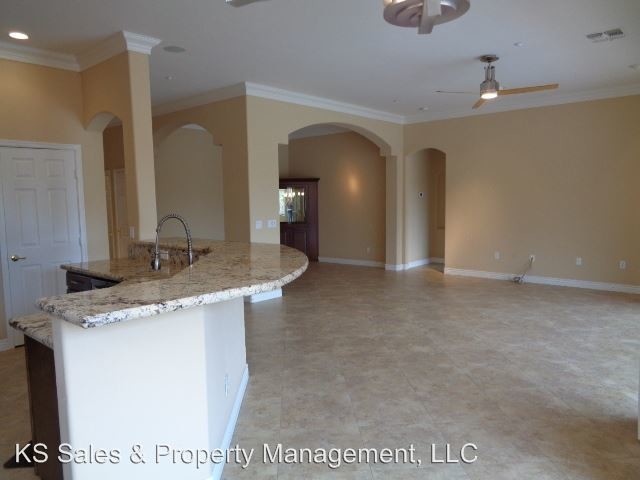 Building Photo - 3 br, 2 bath House - 10326 E. Pine Valley Dr.