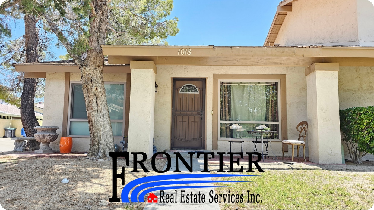Primary Photo - Condo for rent