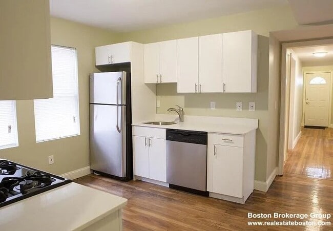 Foto del edificio - 4043 Washington St