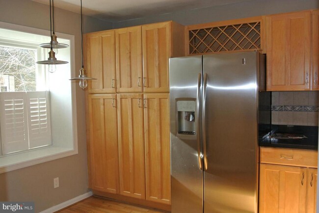 Building Photo - 10286 Arizona Cir
