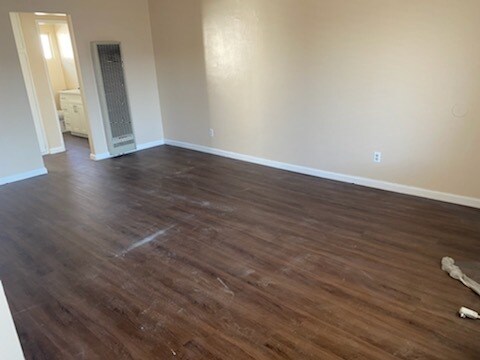 Living room - 16215 Woodruff Ave