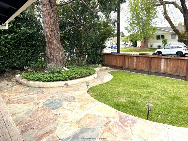 Building Photo - Charming, Updated 3-Bedroom Home in Prime Napa Location