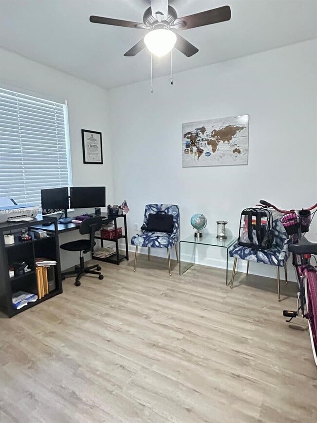 Foto del edificio - 11316 SW 249th St