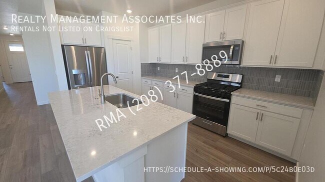 Foto del edificio - 463 W Norwich St