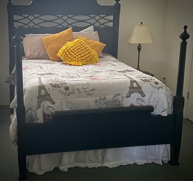 Building Photo - 3933 Burch Mountain Rd