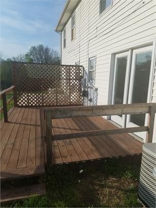 Building Photo - 217 Creekside Ct