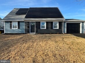 Building Photo - 89 Hampshire Ln