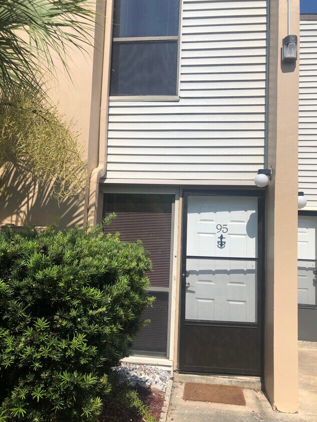 5500 Ocean Shore Blvd, Ormond Beach, FL 32176 Townhome Rentals in