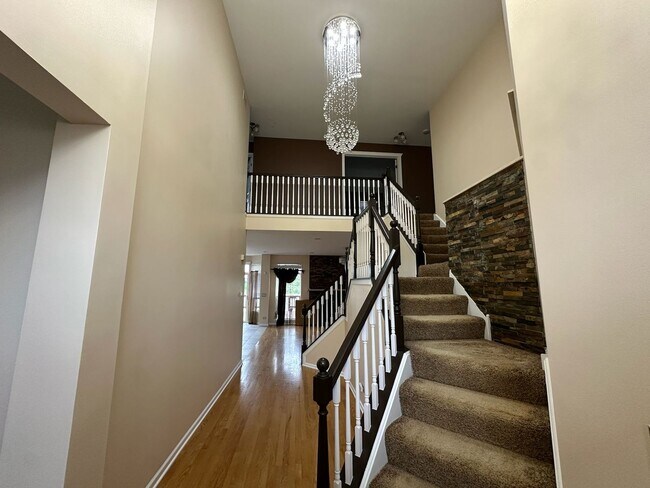 Foto del edificio - 227 Butler Dr