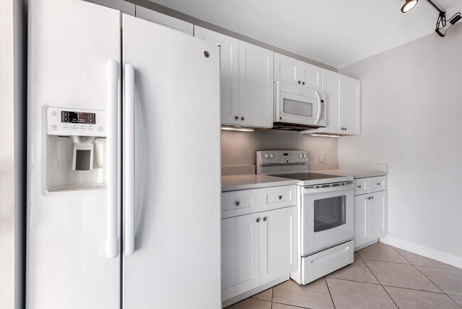 Foto del edificio - 185 Charter Way