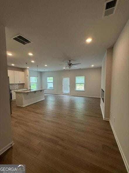 Building Photo - 2340 Ravencliff Dr
