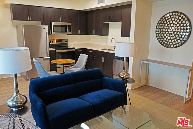 Foto del edificio - 521 W Colorado St