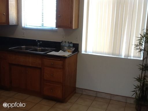 Building Photo - 9316 Artesia Blvd