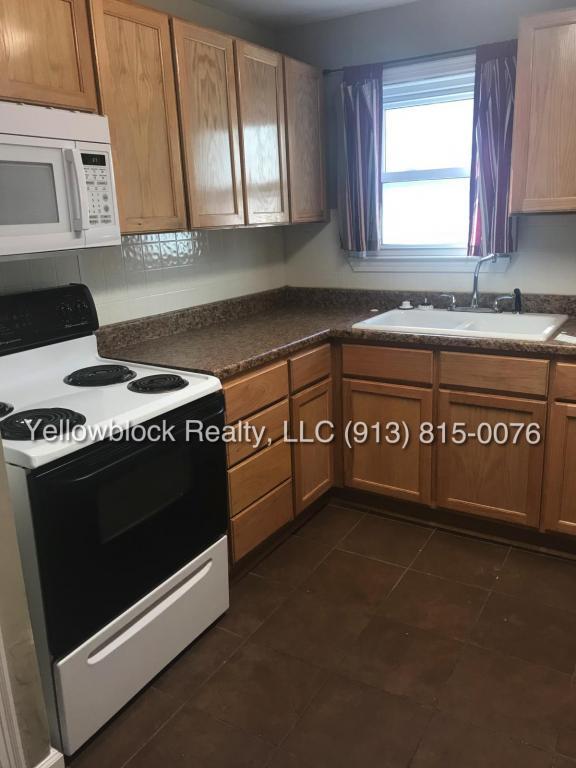 Foto del edificio - 320 E 79th Terrace