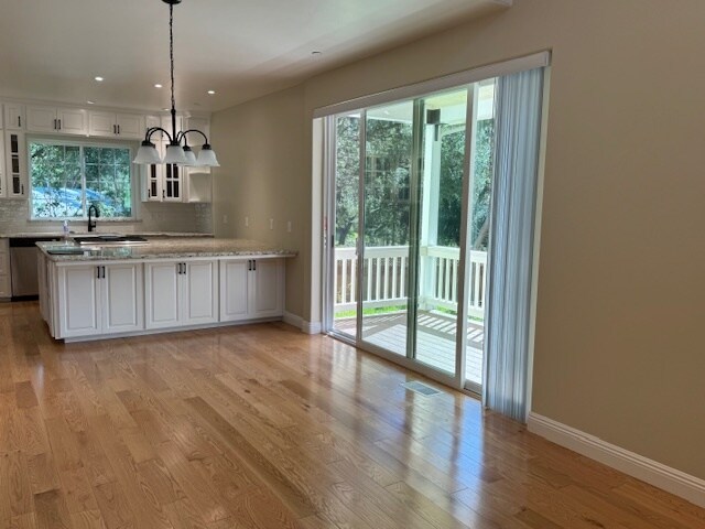 Building Photo - 9030 Bosque Ct