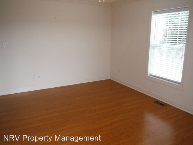 Building Photo - 3 br, 2 bath House - 2318 Second Street