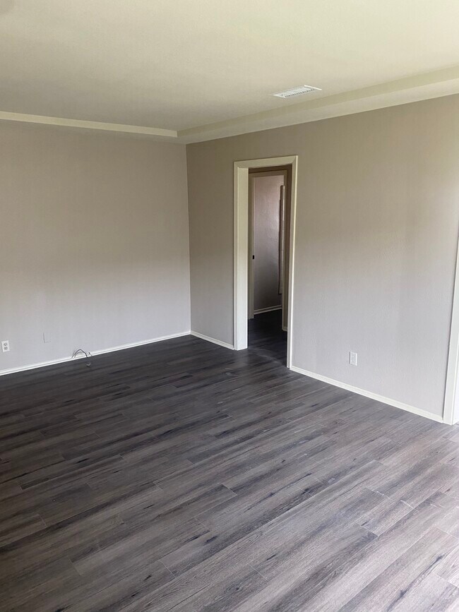 Living Room - 11636 Downey Ave