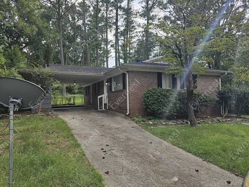 Primary Photo - 1153 Bowman Rd