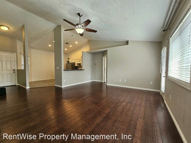 Building Photo - 3 br, 2 bath House - 13307 W Satinleaf Dr.