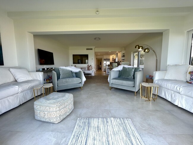 Foto del edificio - 2909 S Ocean Blvd