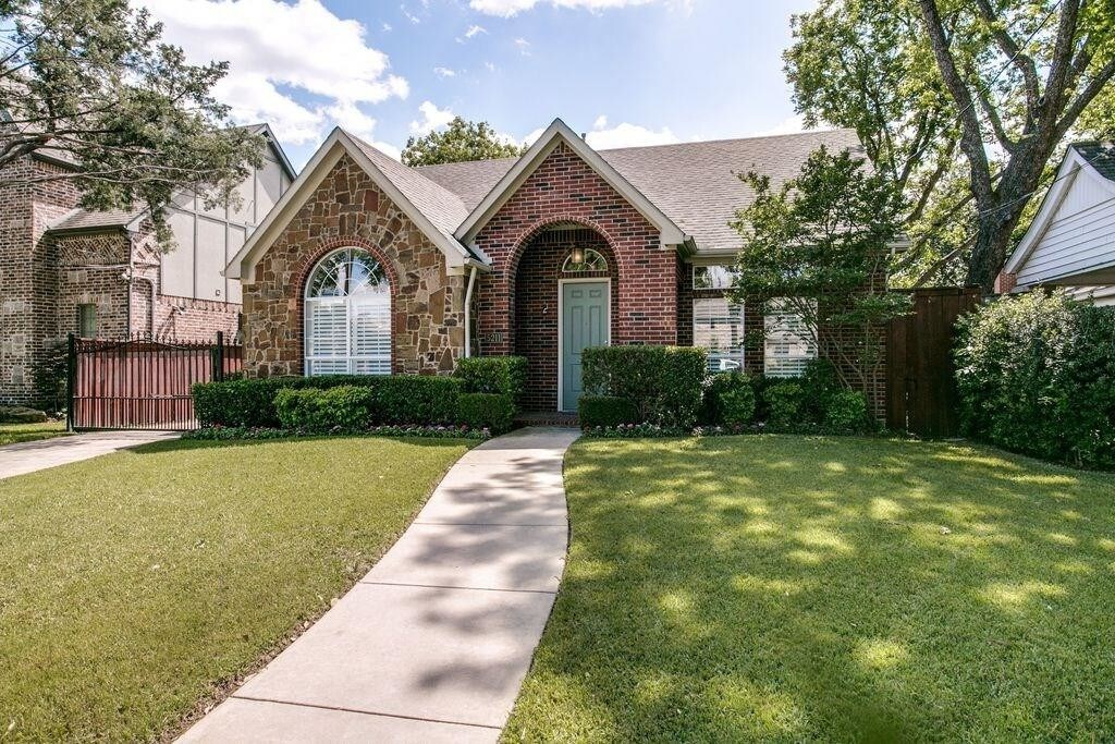 Foto principal - 5211 Maple Springs Blvd
