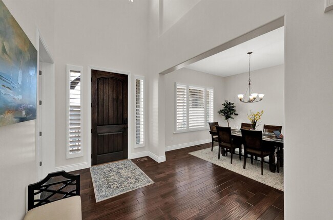 Building Photo - 222 Parkway Cir