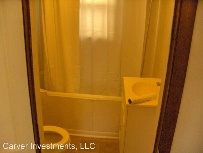 Foto del edificio - 3 br, 1 bath House - 935 Dousman Street