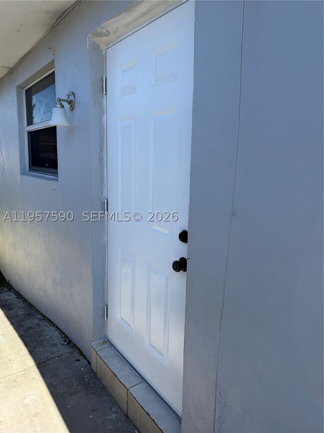Building Photo - 2287 NW 33rd St