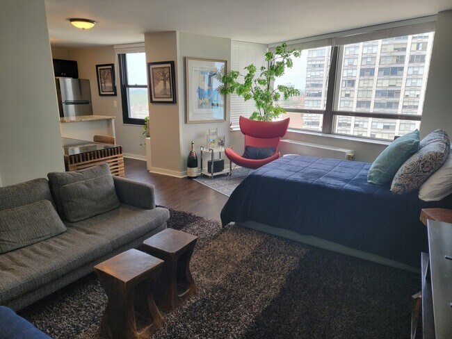 Foto del edificio - 5701 N Sheridan Rd