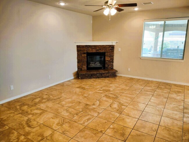 Foto del edificio - 7332 Meadow Sage