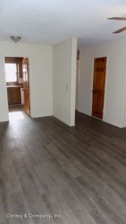 Foto del edificio - 3403-3407 Brookwood Ct