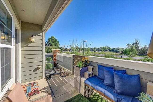 Building Photo - 14300 Waterside Ln