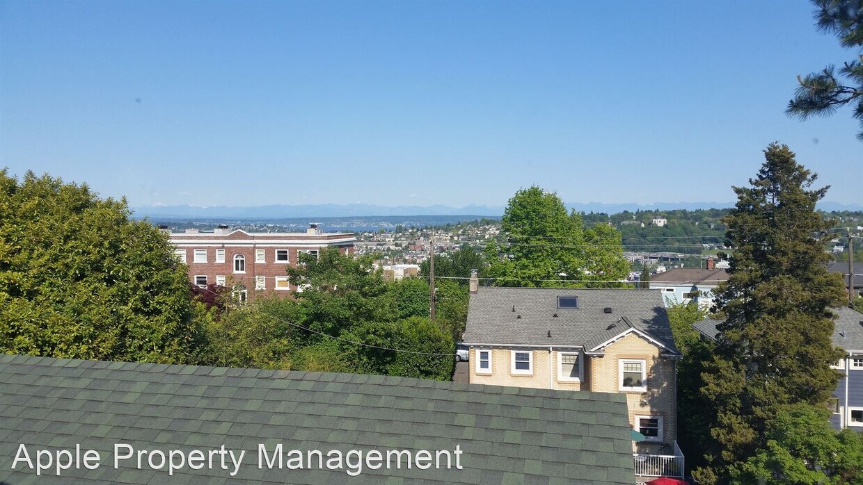 Foto principal - 2 br, 2 bath House - 1722 4th Ave North